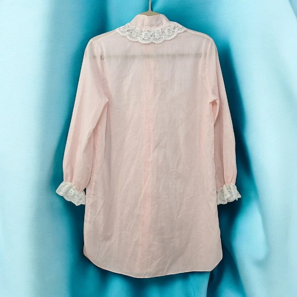 Diane Von Furstenberg Vintage Robe Pink White Lace Accent‎ Short Buttoned Small?